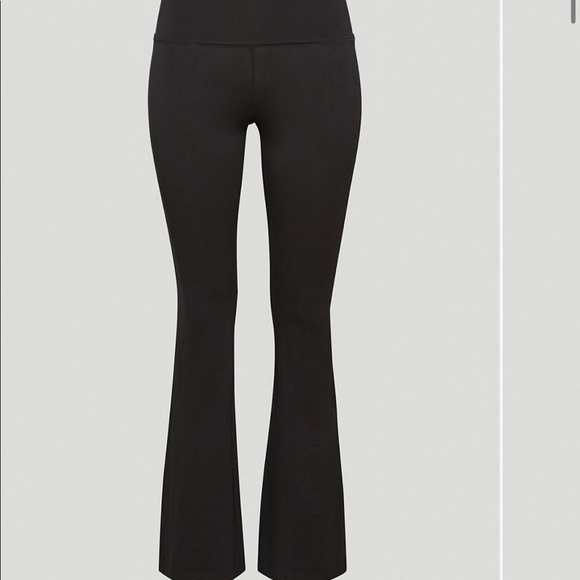 TNA Pants - TnaCHILL atmosphere Hi kick flare leggings